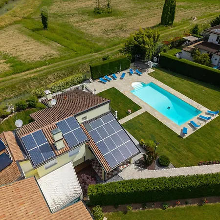 Villa Isabel Villa
