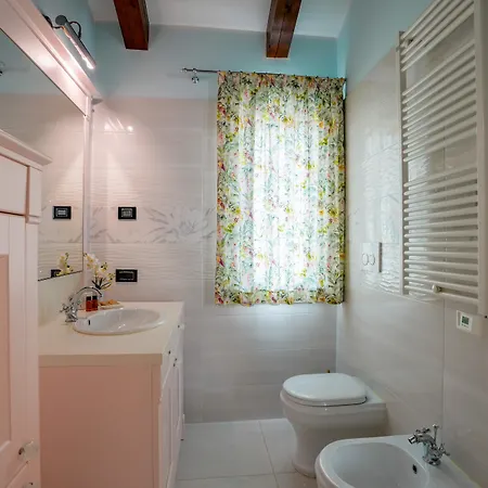 Villa Isabel * Venice
